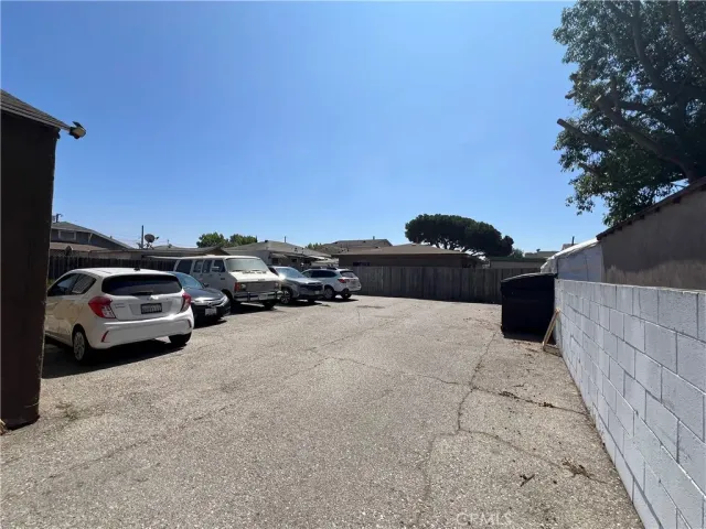 $1,475 | 4616 West 111th Street, Inglewood, CA 90304