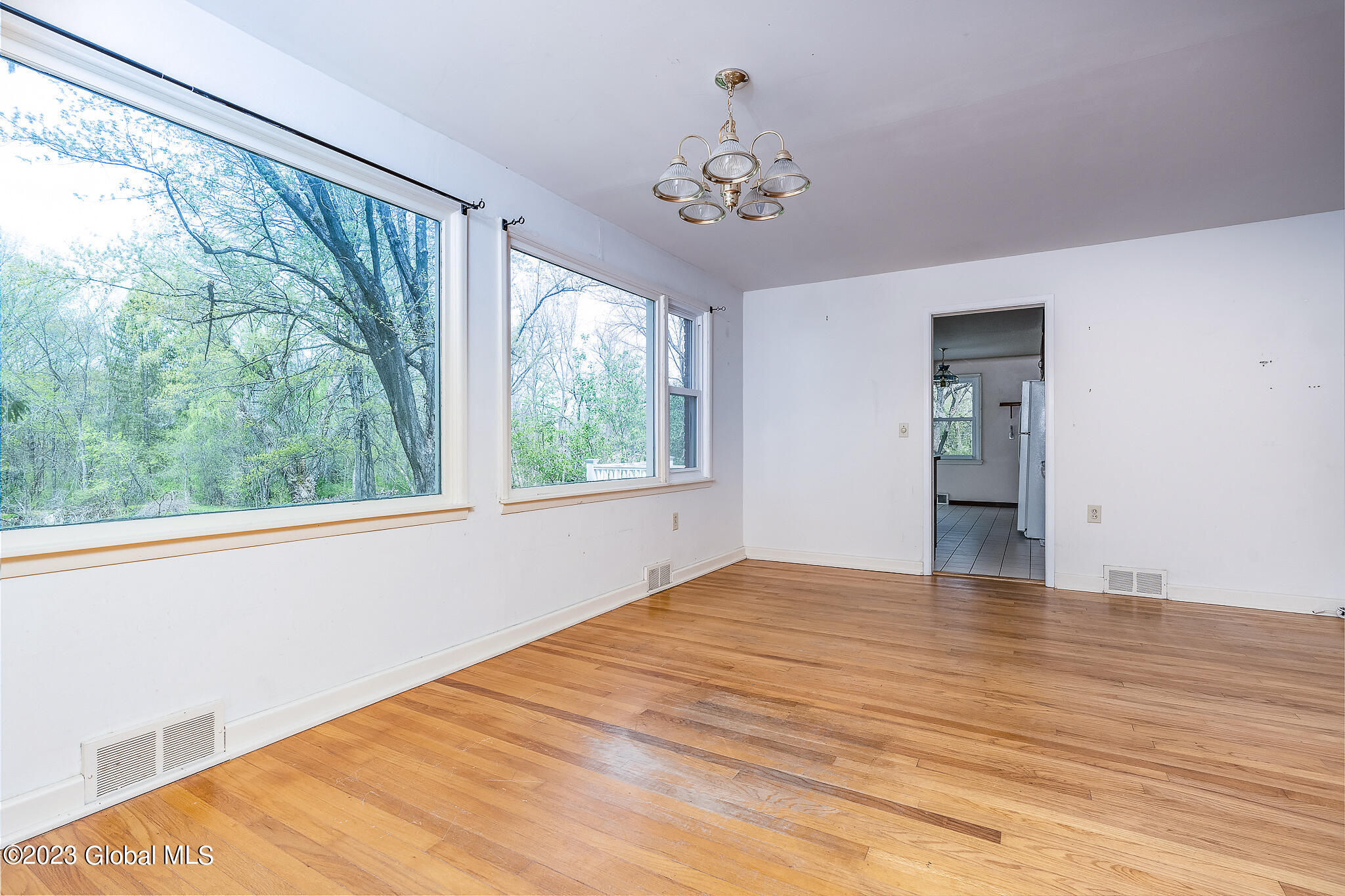 92 Ashdown Road Clifton Park, NY 12019 - Photo 17 of 45 046-92-Ashdown-Rd