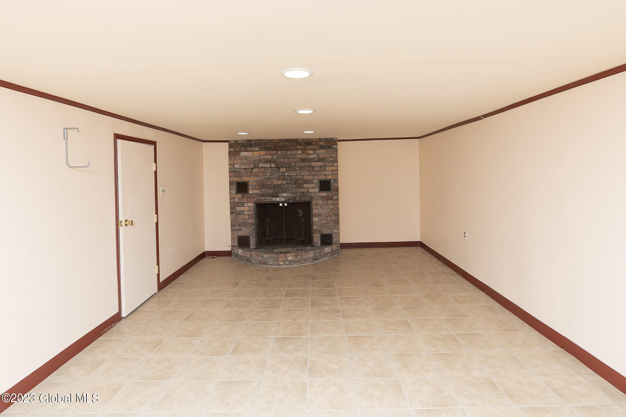92 Ashdown Road Clifton Park, NY 12019 - Photo 25 of 45 048-92-Ashdown-Rd