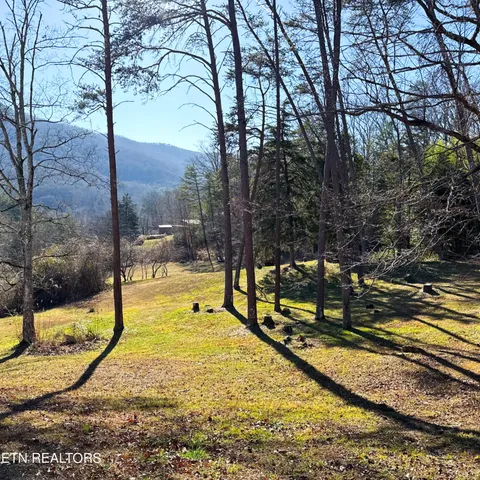 $399,900 | 137 County Road 468, Englewood, TN 37329