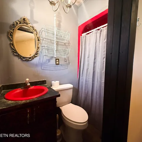 $399,900 | 137 County Road 468, Englewood, TN 37329