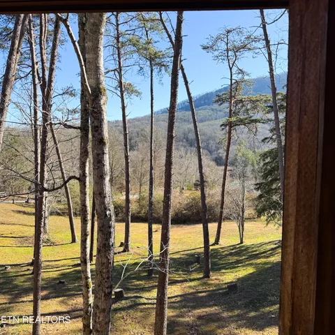 $399,900 | 137 County Road 468, Englewood, TN 37329