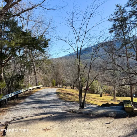 $399,900 | 137 County Road 468, Englewood, TN 37329