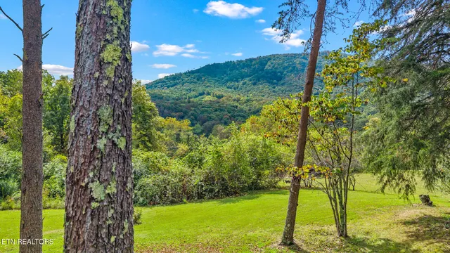 $399,900 | 137 County Road 468, Englewood, TN 37329