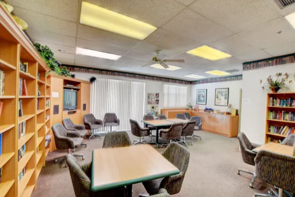 $2,450 | 10592 Tropic Palm Avenue, Unit 202, Boynton Beach, FL 33437