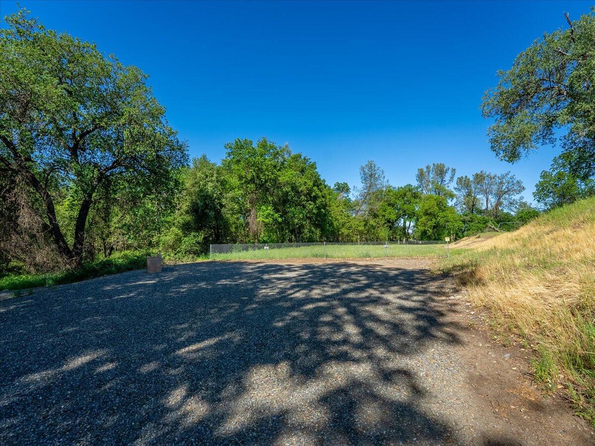 19301 Clover Road Redding, CA 96002 - Photo 10 of 18 a view of an outdoor space with yard
