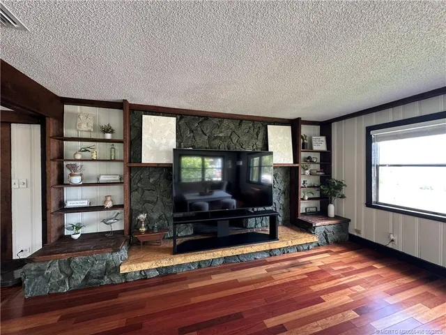 $4,750 | 4490 Northeast Indian River Drive, Jensen Beach, FL 34957