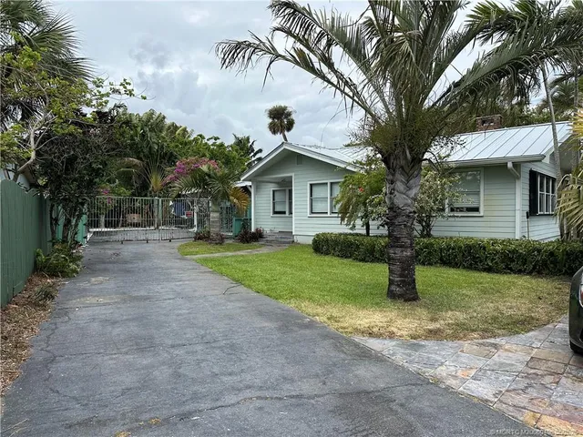 $4,750 | 4490 Northeast Indian River Drive, Jensen Beach, FL 34957