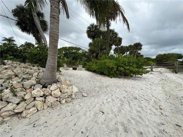 $4,750 | 4490 Northeast Indian River Drive, Jensen Beach, FL 34957