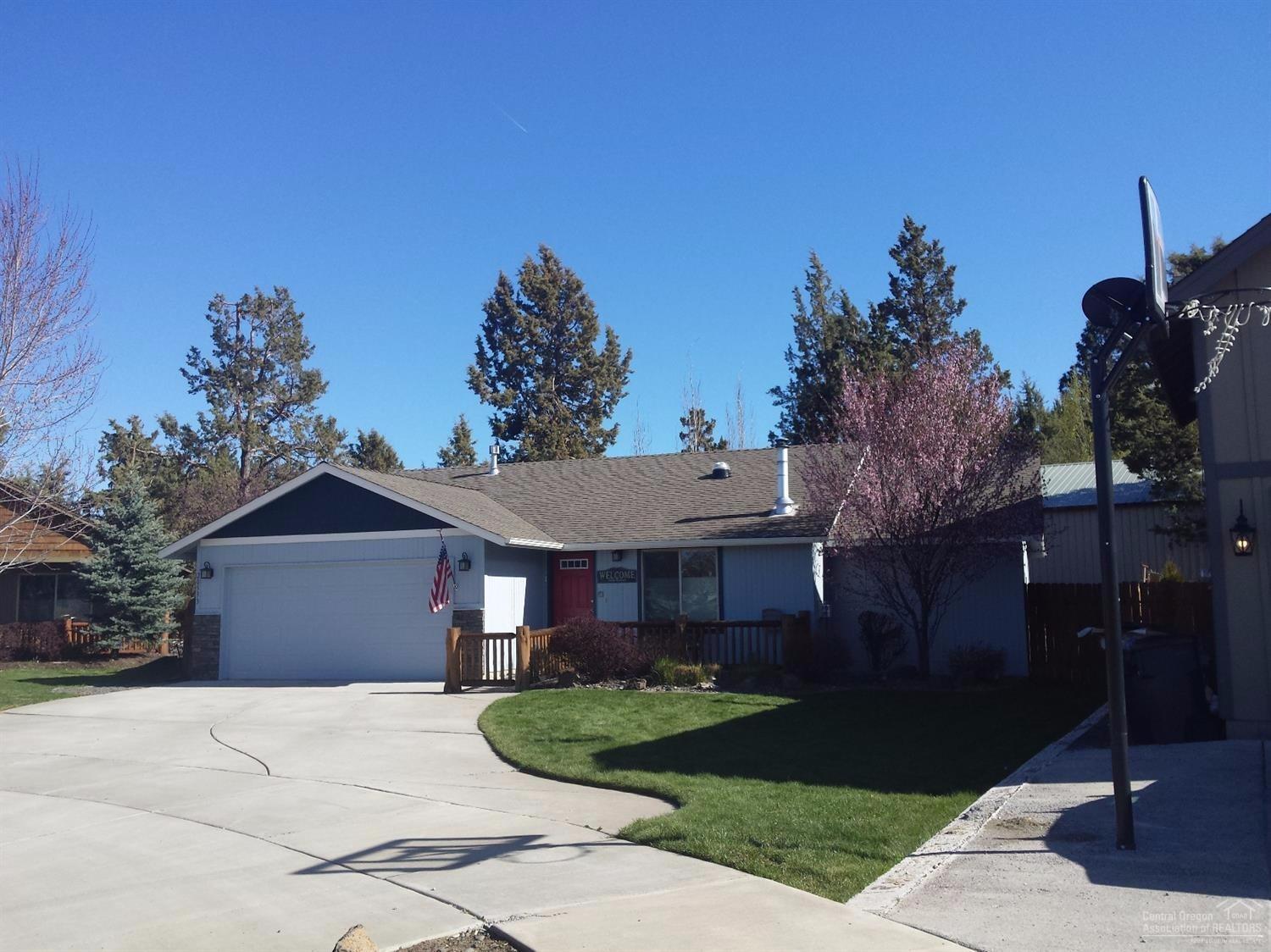 20533 Dylan Loop Bend, OR 97702 - Photo 2 of 25 Additional Photo