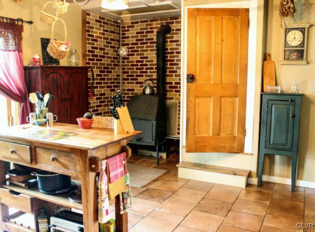 165 Brodt Road Bangor, PA 18013 - Photo 10 of 32 Gallery Image 10
