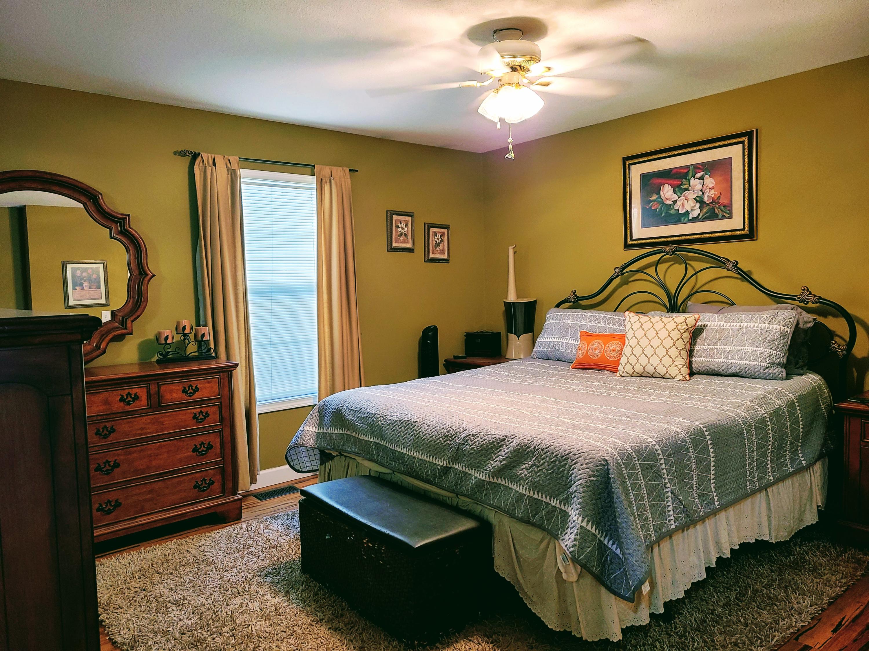 1592 Bluff Road Harriman, TN 37748 - Photo 25 of 39 Master Bedroom