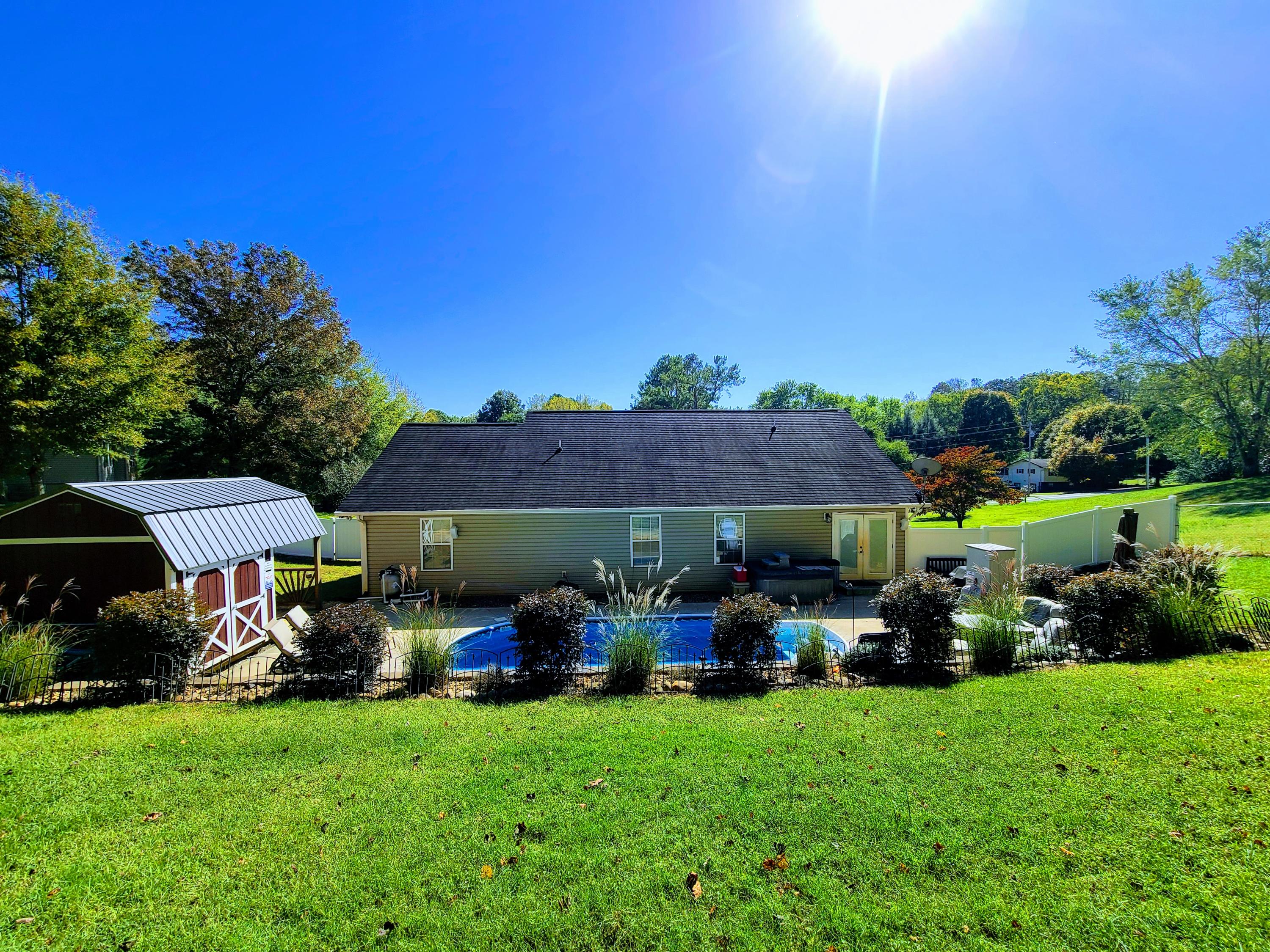 1592 Bluff Road Harriman, TN 37748 - Photo 27 of 39 Back Yard
