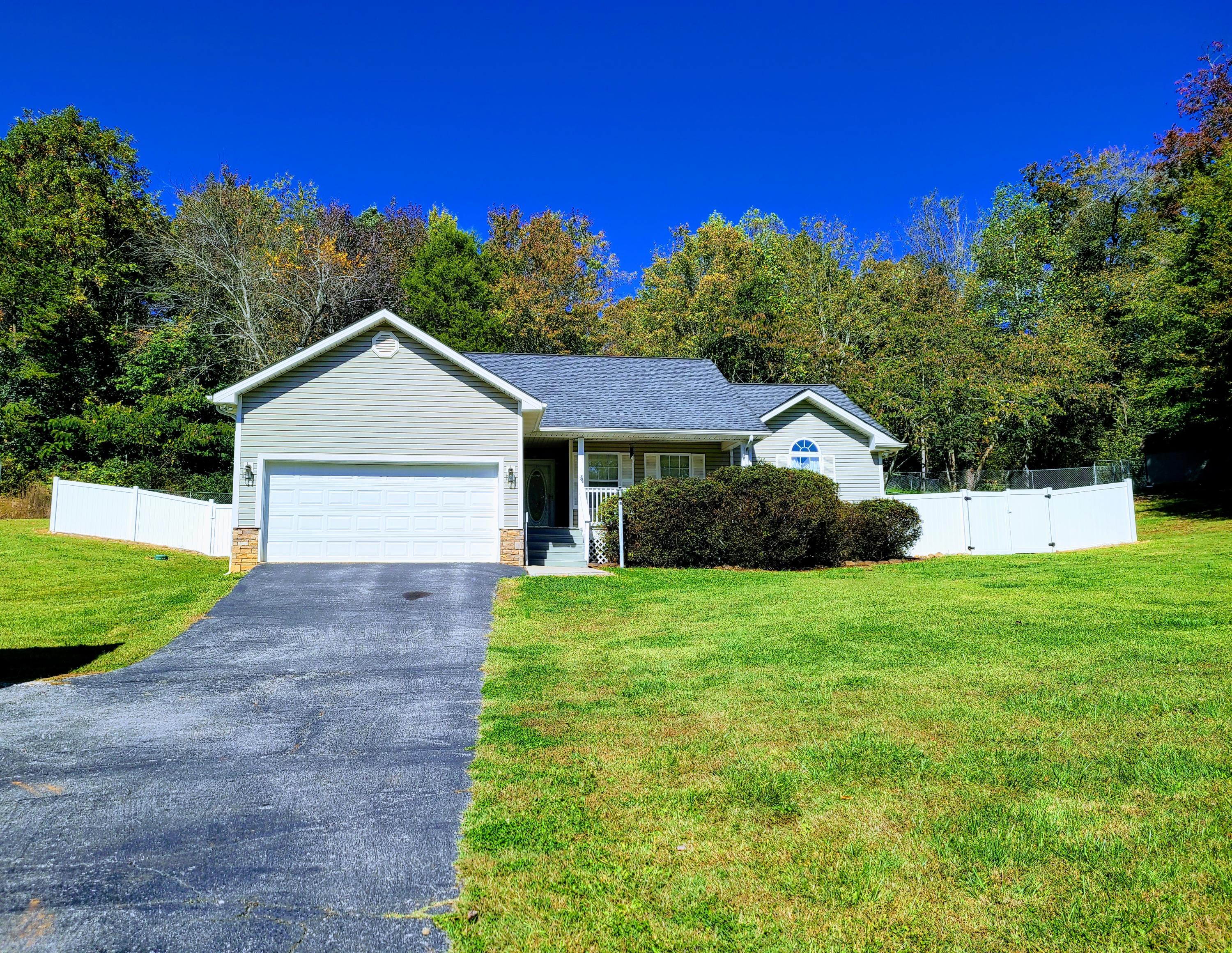 1592 Bluff Road Harriman, TN 37748 - Photo 36 of 39 20201014_141709