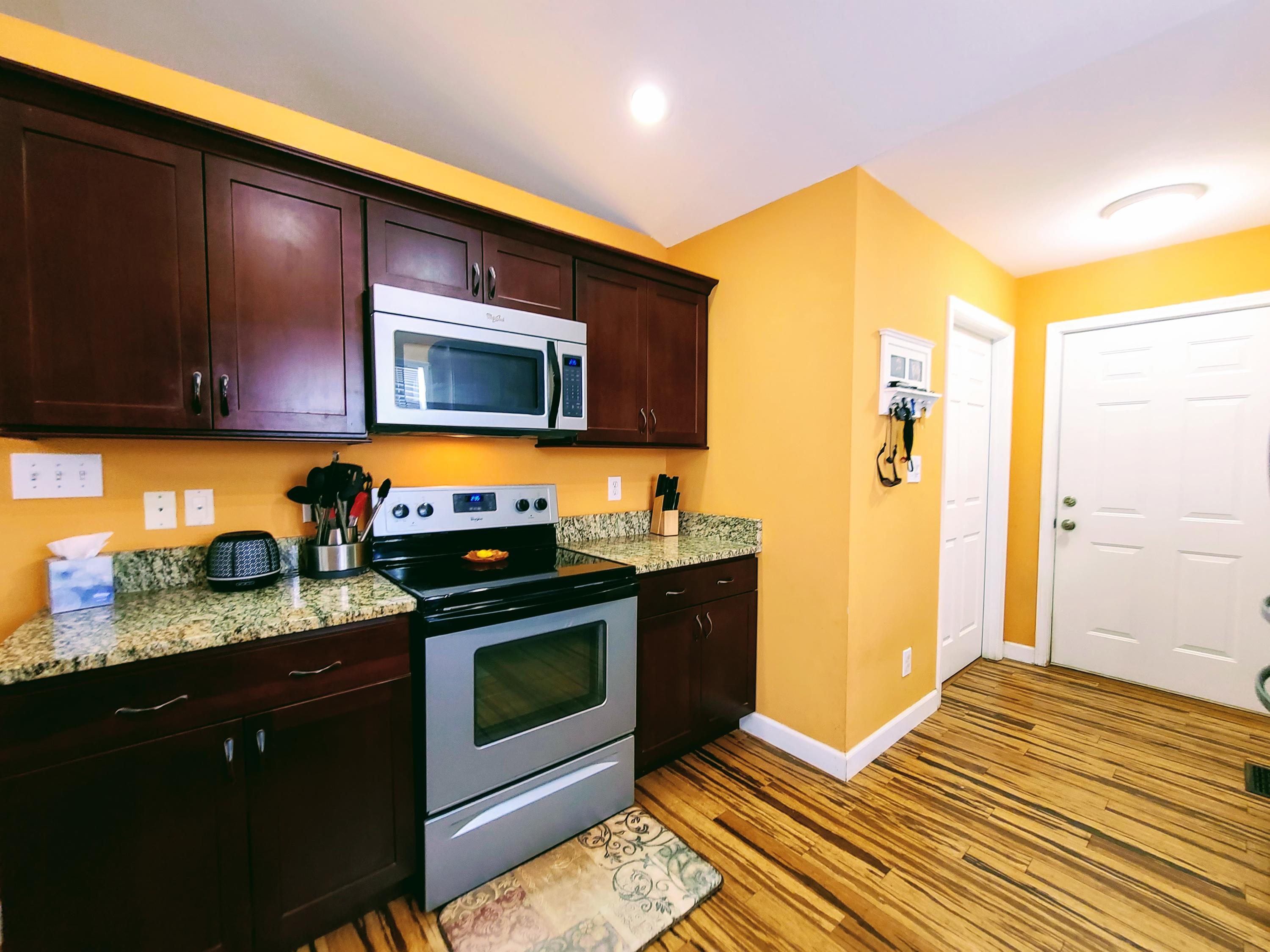 1592 Bluff Road Harriman, TN 37748 - Photo 5 of 39 Kitchen