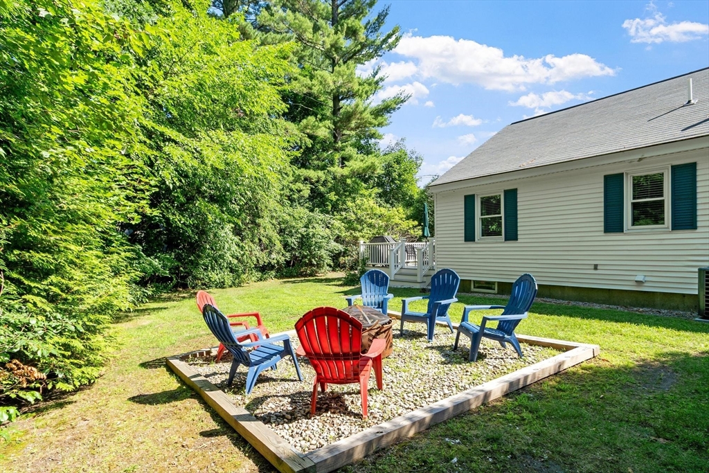 68 Oak Hill Road Westford, MA 01886 - Photo 5 of 30