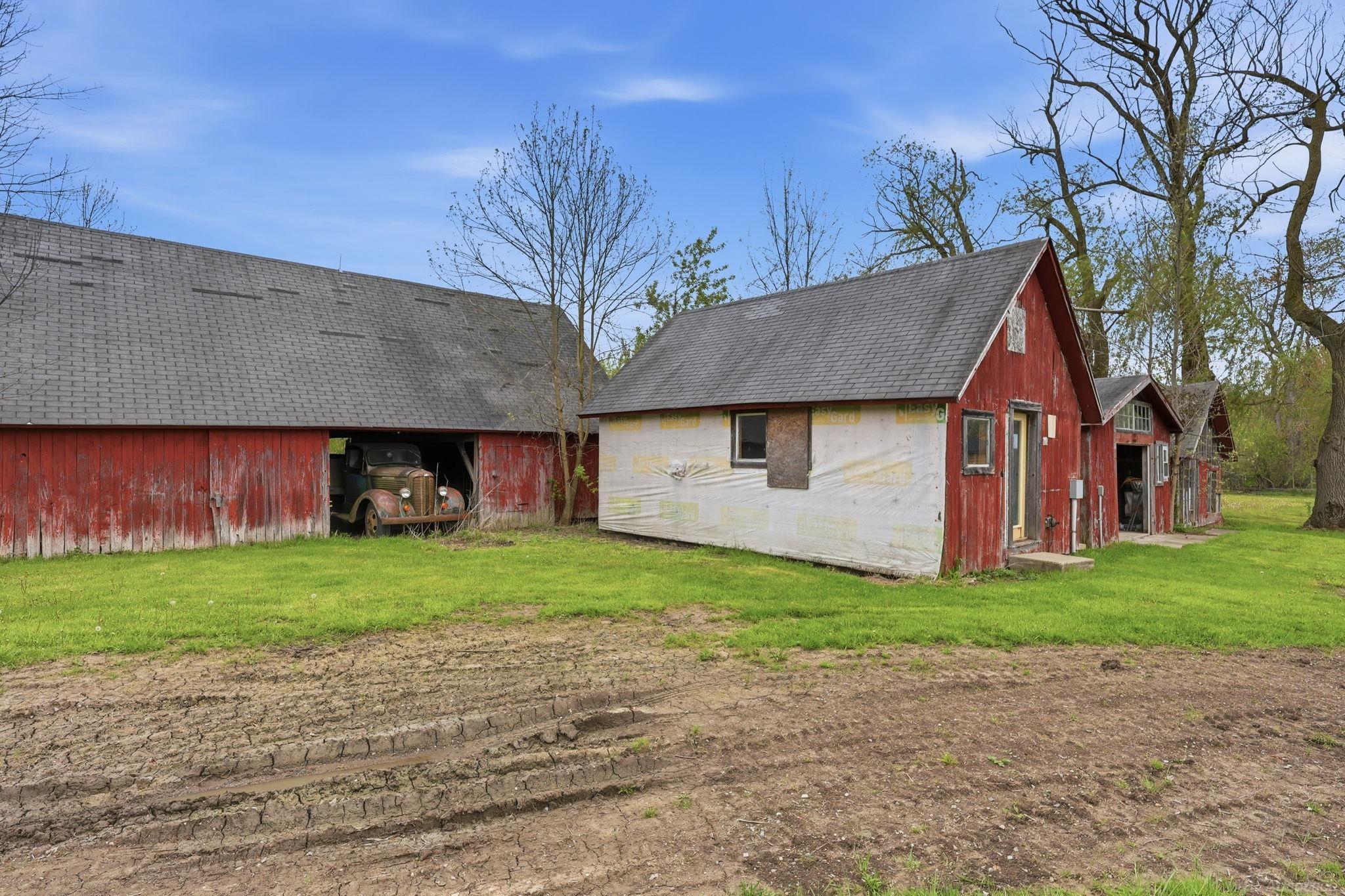 8839 Petz Road Imlay City, MI 48444 - Photo 41 of 51