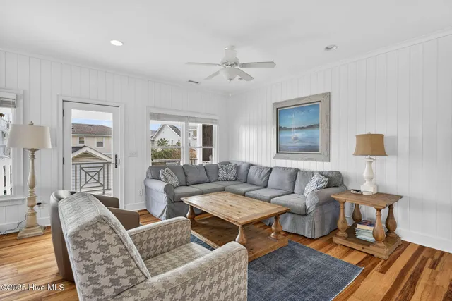 $2,980,000 | 4 Sandpiper Street, Unit B, Wrightsville Beach, NC 28480