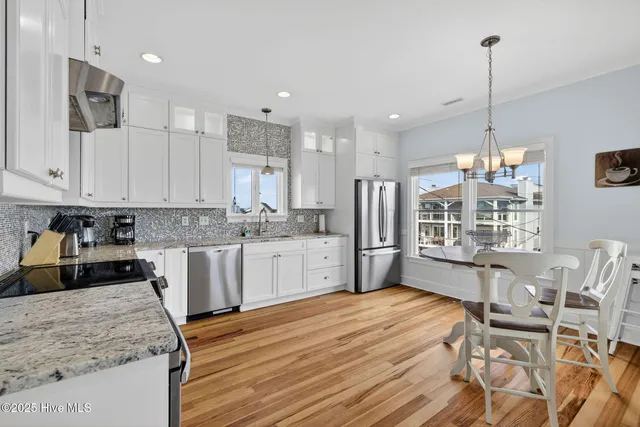 $2,980,000 | 4 Sandpiper Street, Unit B, Wrightsville Beach, NC 28480