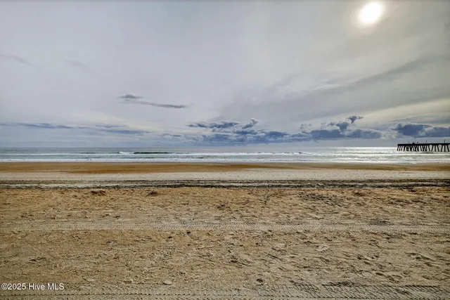 $2,980,000 | 4 Sandpiper Street, Unit B, Wrightsville Beach, NC 28480