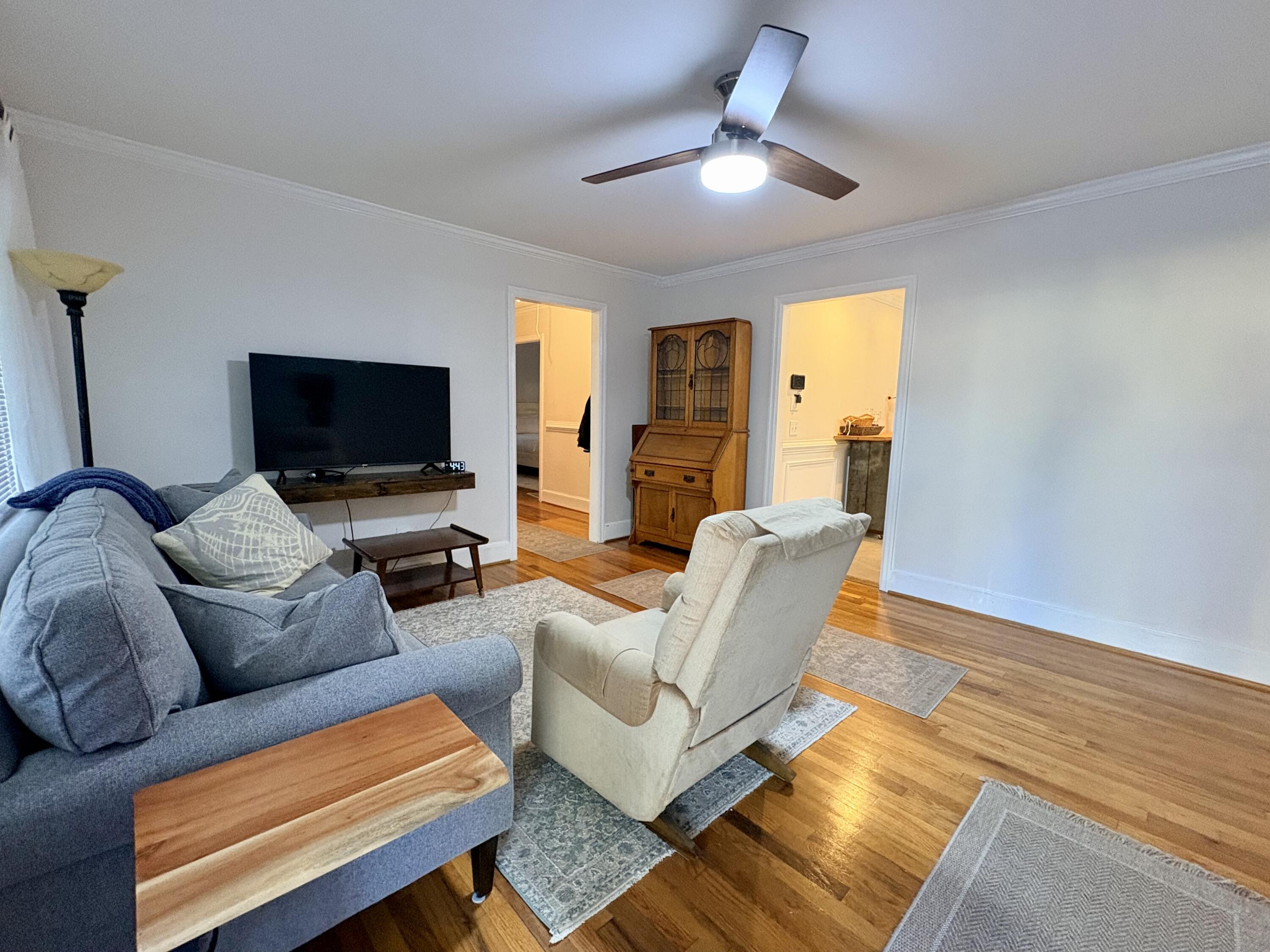 1207 Chevis Street Columbia, SC 29205 - Photo 3 of 34