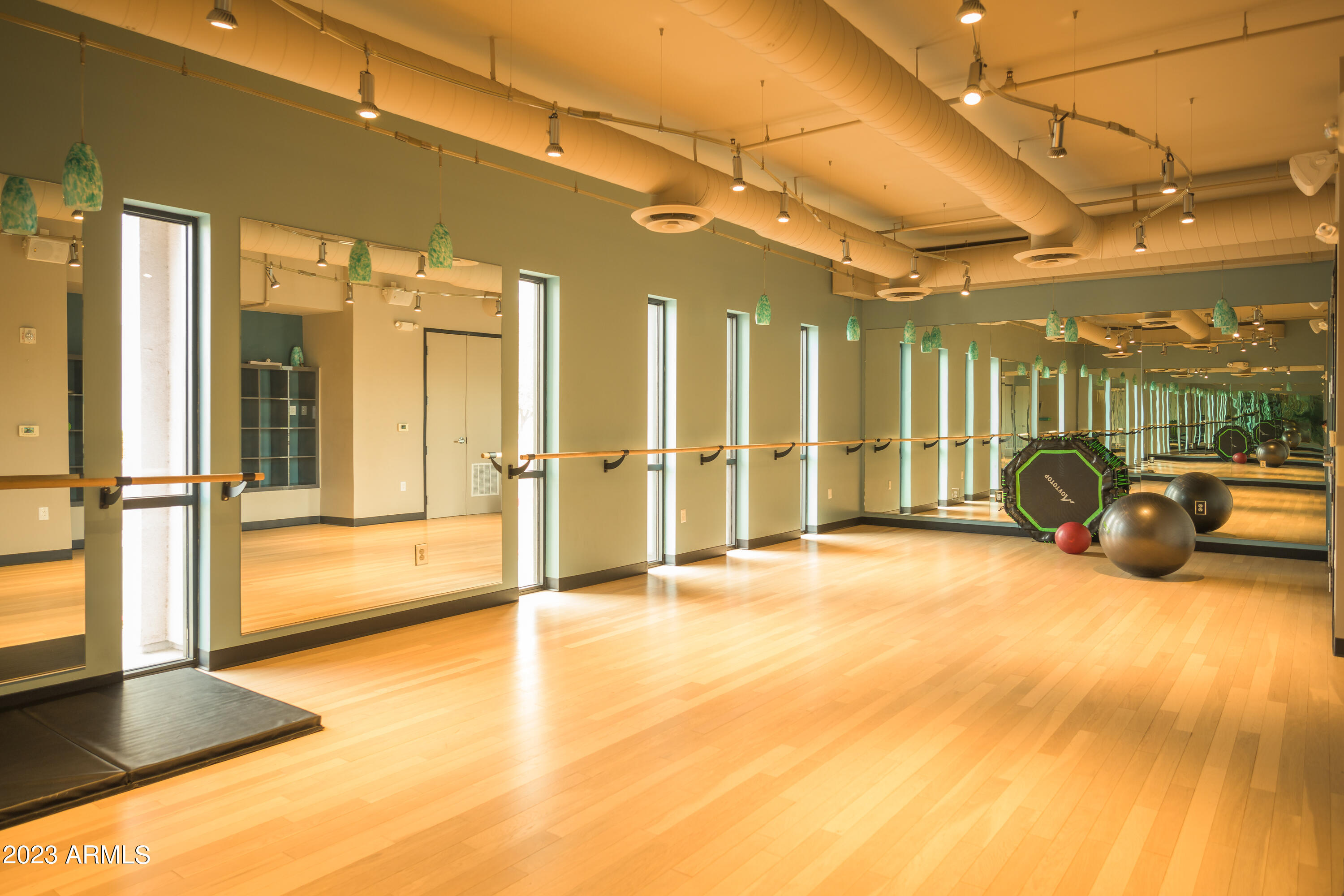 535 West Thomas Road, Unit 508 Phoenix, AZ 85013 - Photo 18 of 20 Community Yoga Studio