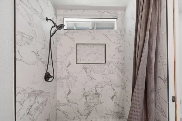 $375,000 | 649 Lowe Street, Redding, CA 96001