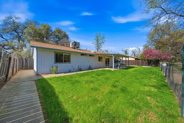 $375,000 | 649 Lowe Street, Redding, CA 96001