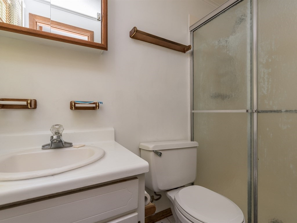 711 Lakeview Road Durham, NC 27712 - Photo 12 of 15 Photo 12