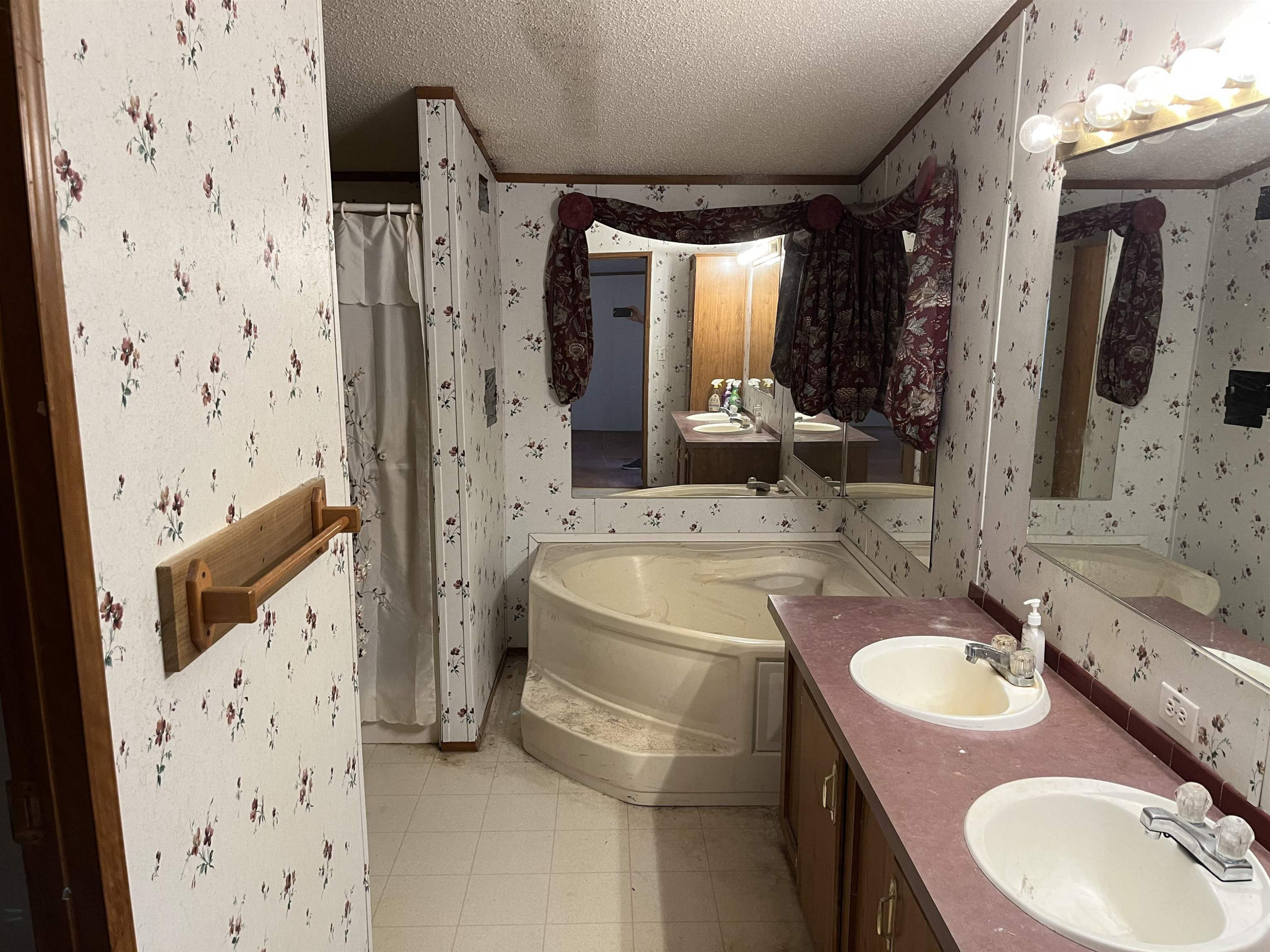 14 Poindexter Road Roxboro, NC 27574 - Photo 8 of 10 Photo 8