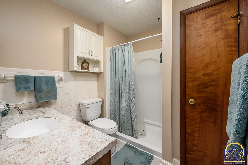 207 Main Street Perry, KS 66073 - Photo 15 of 20