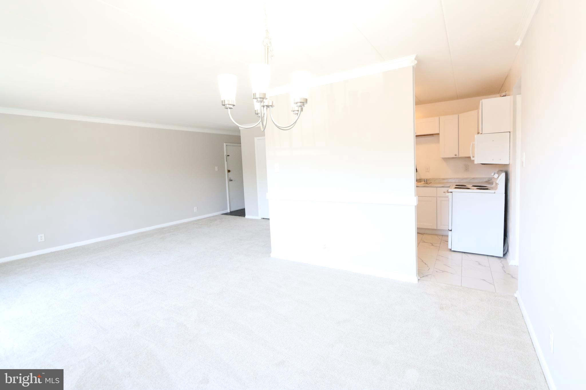 6280 Edsall Road, Unit 302 Alexandria, VA 22312 - Photo 13 of 35