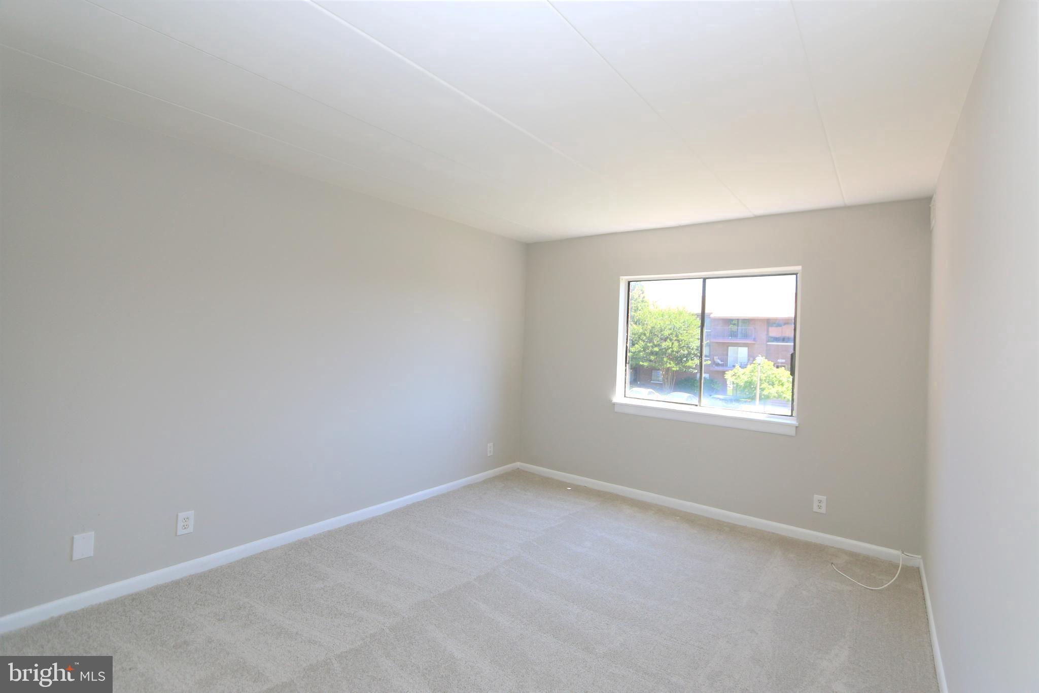 6280 Edsall Road, Unit 302 Alexandria, VA 22312 - Photo 17 of 35