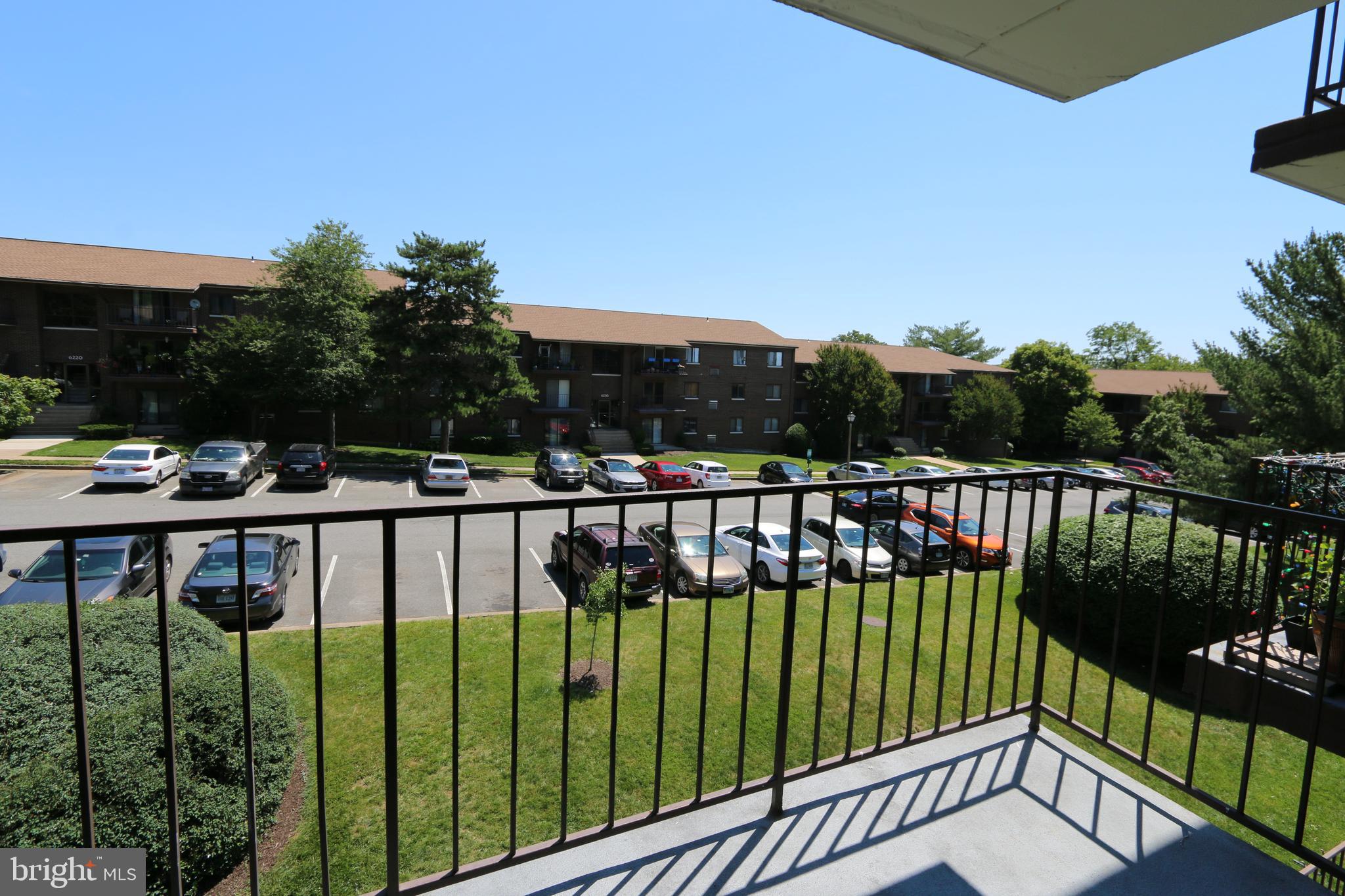 6280 Edsall Road, Unit 302 Alexandria, VA 22312 - Photo 32 of 35