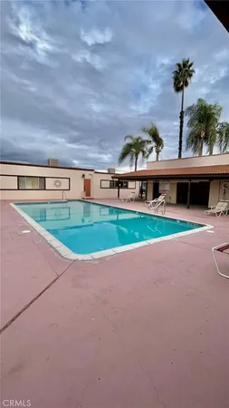 $165,000 | 2205 West Acacia Avenue, Unit 155, Hemet, CA 92545