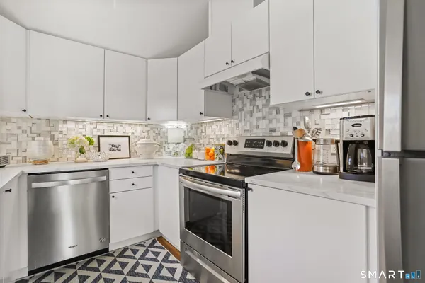 $1,499,000 | 53 Maple Street, Darien, CT 06820