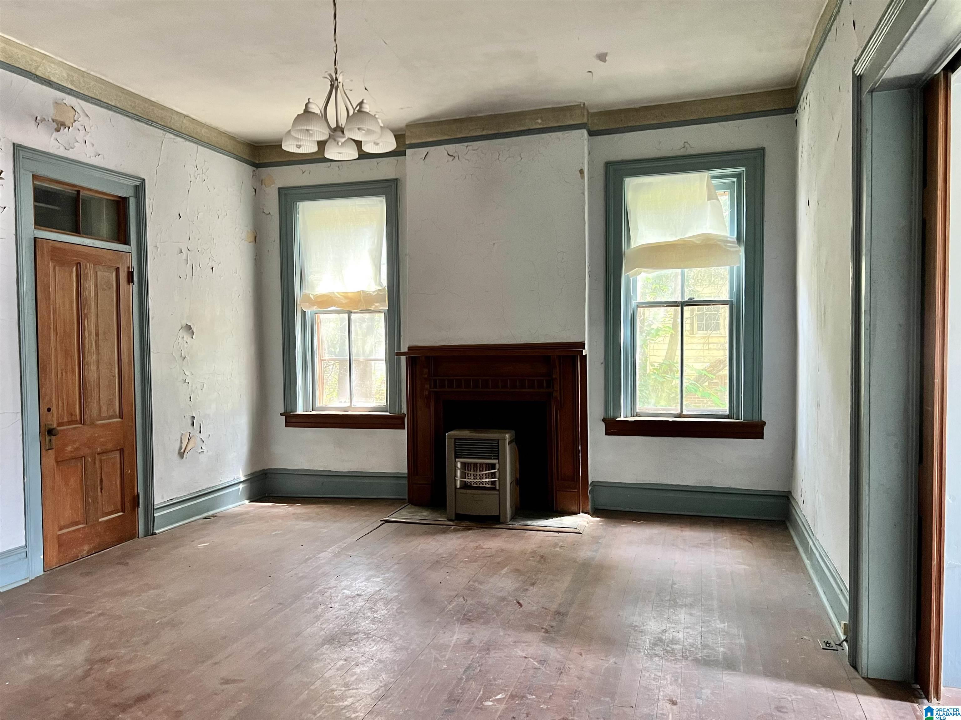 202 Coffee Street Talladega, AL 35160 - Photo 6 of 54