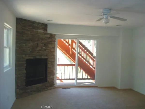 $349,999 | 33363 Bear Road, Running Springs, CA 92382