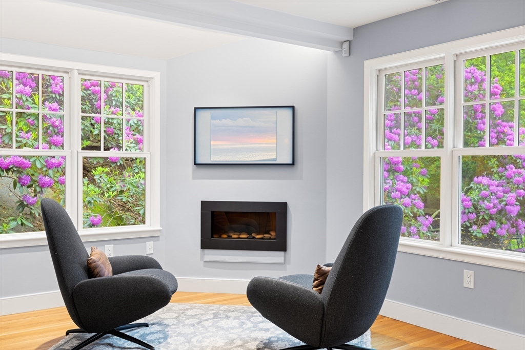 81 Intervale Road Newton, MA 02459 - Photo 9 of 29