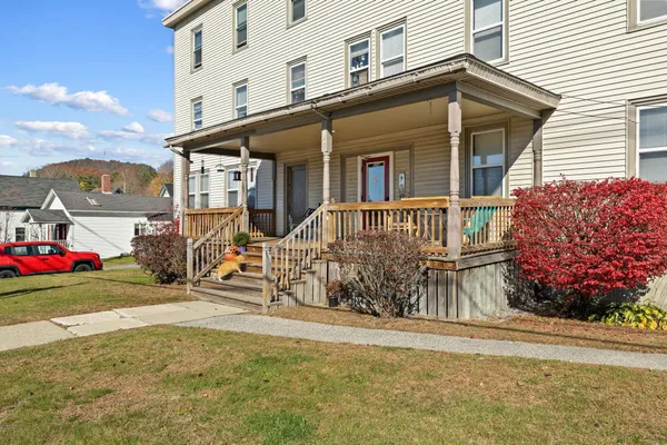 $1,450 | 524 Sunapee Street, Unit 3, Newport, NH 03773