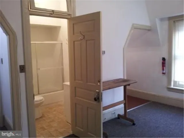 $900 | 421 East High Street, Unit 3, Pottstown, PA 19464