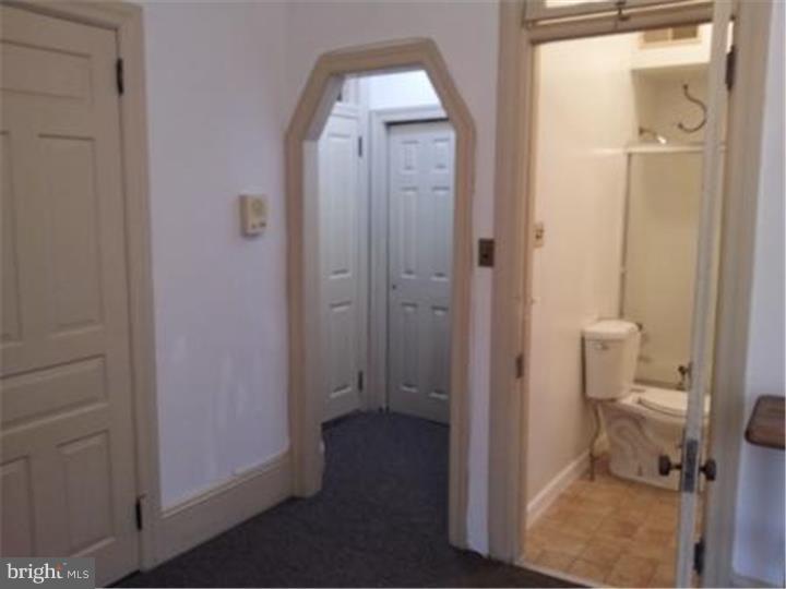 421 East High Street, Unit 3 Pottstown, PA 19464 - Photo 5 of 20 a view of a bathroom from a bathroom