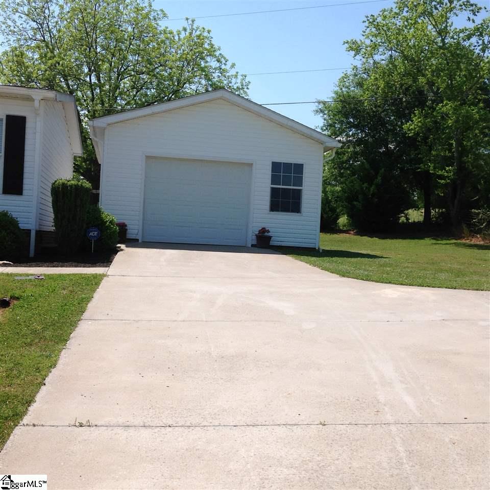 435 Hunt Road Easley, SC 29642 - Photo 15 of 22 Gallery Image 15