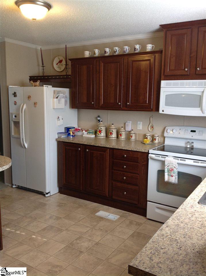 435 Hunt Road Easley, SC 29642 - Photo 5 of 22 Gallery Image 5