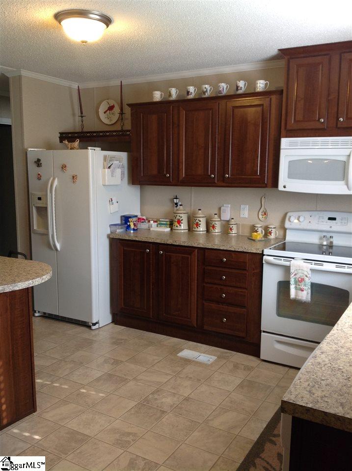 435 Hunt Road Easley, SC 29642 - Photo 7 of 22 Gallery Image 7