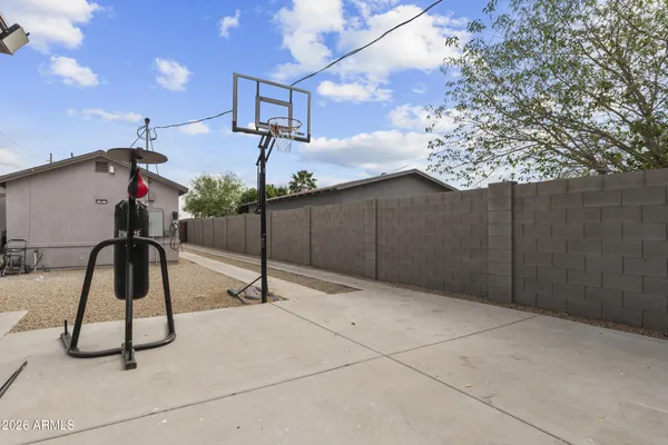 $489,000 | 2302 West Orange Drive, Phoenix, AZ 85015