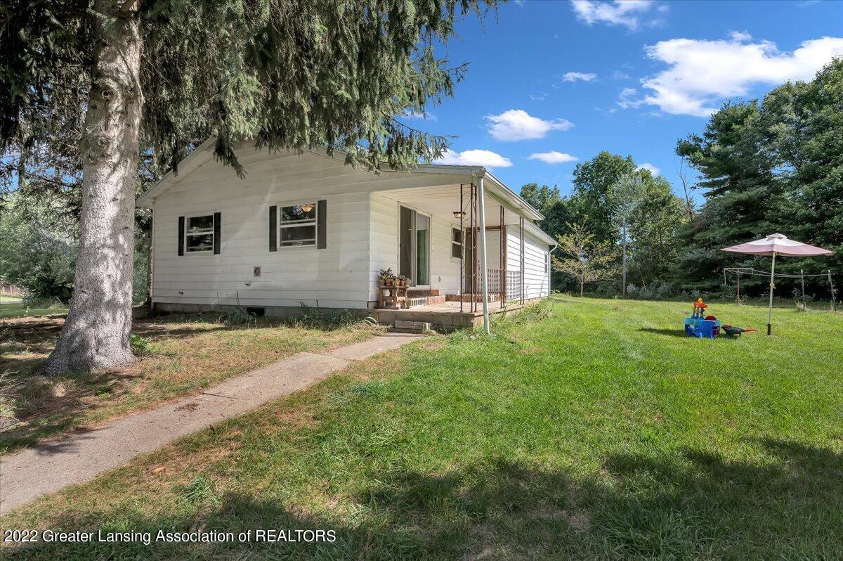 1700 Murray Road Dansville, MI 48819 - Photo 6 of 37 06-DSC_9569
