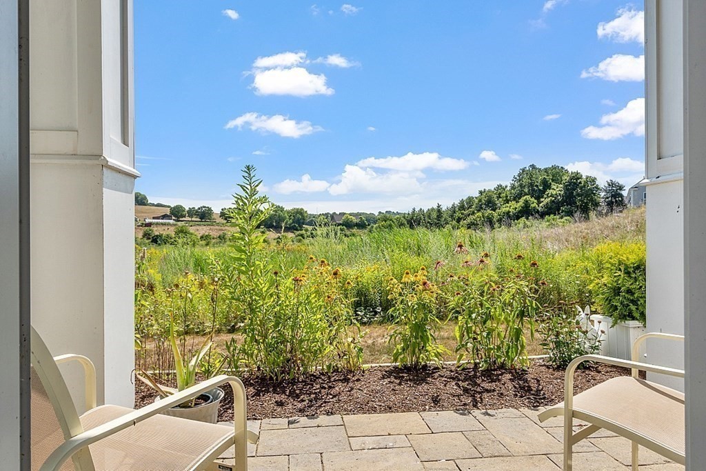 22 A Blacksmith Row, Unit A Groton, MA 01450 - Photo 5 of 36