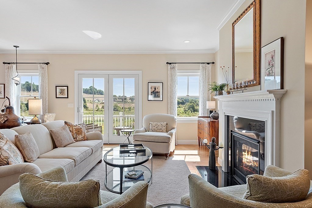 22 A Blacksmith Row, Unit A Groton, MA 01450 - Photo 9 of 36