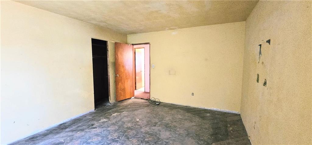 404 Ridgelawn Avenue New Castle, PA 16105 - Photo 13 of 34 a view of an empty room